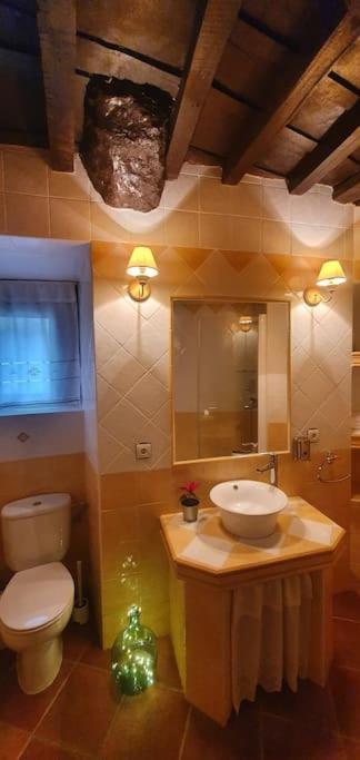 Apartamento Sefardi, Barrio Judio De Hervás Екстериор снимка